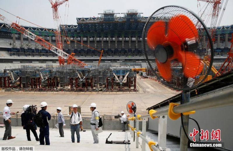世体：32岁德国中卫吕迪格已和皇马续约至2027年，他仍是关键一员